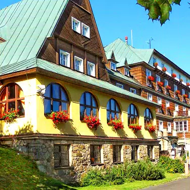 HOTEL TANEČNICA